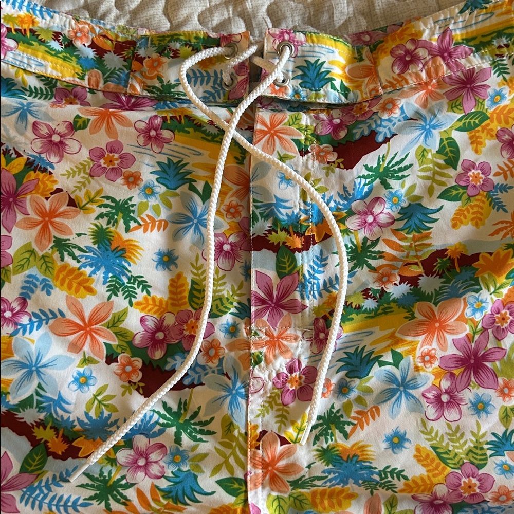 Catalina Hawaiian style Swim shorts